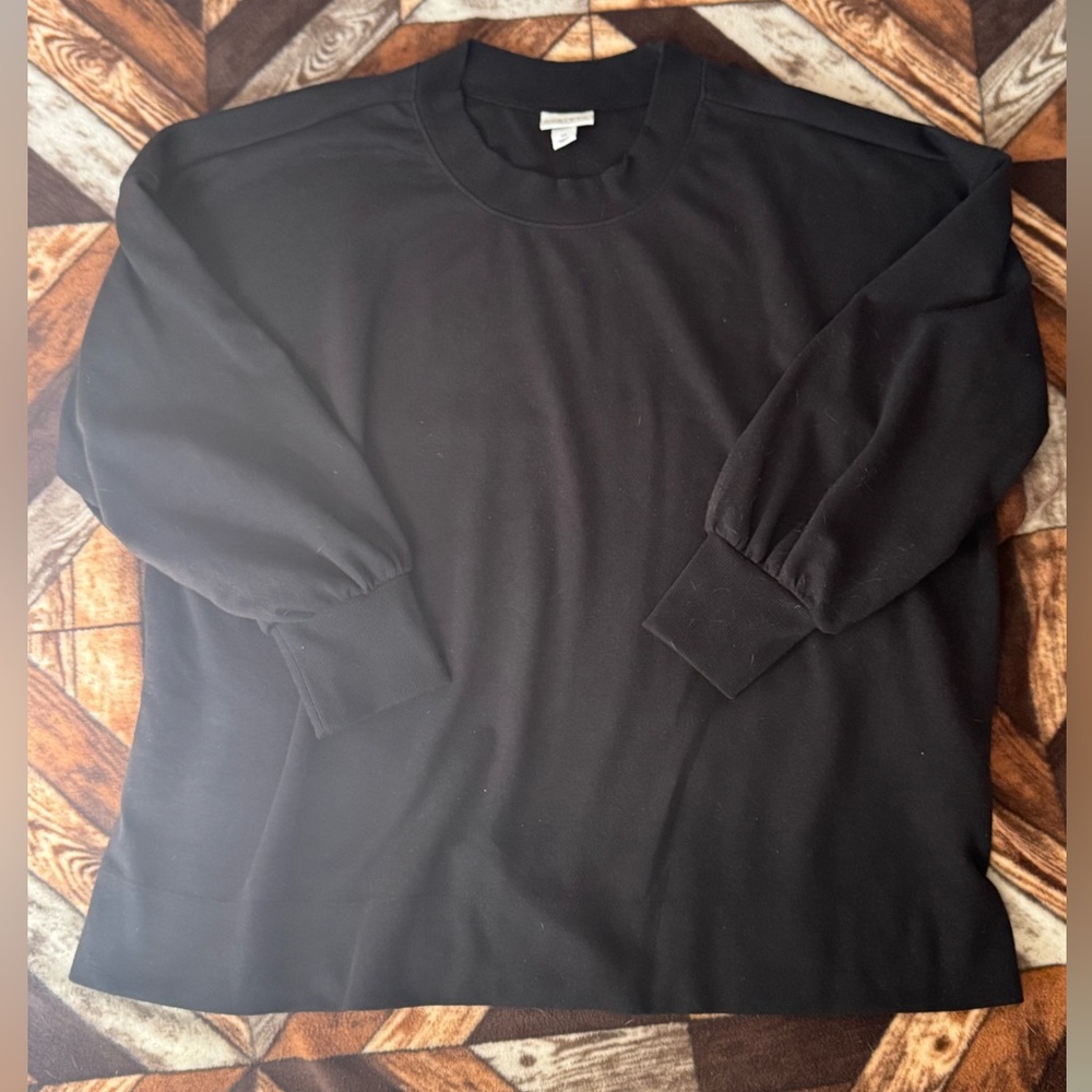 Ava & Viv Black Crewneck Pullover Sweater